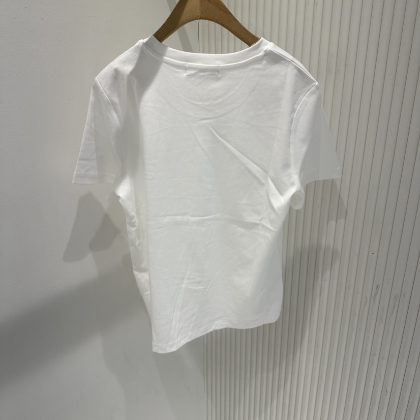 COCO HOLIC韓國東大門直郵女裝新款推薦休閑人氣時尚T恤COCO HOLICT恤