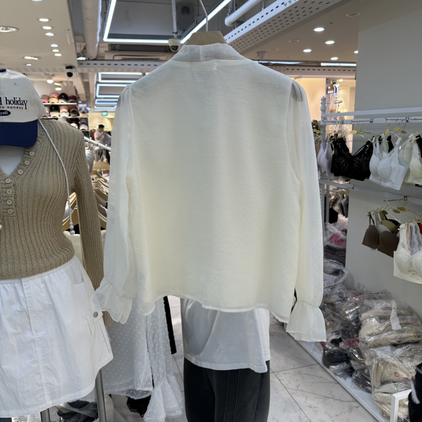 AKRA BY ART韓國東大門直郵女裝新款休閑襯衫蕾絲衫荷葉邊AKRA BY ART襯衫/蕾絲衫