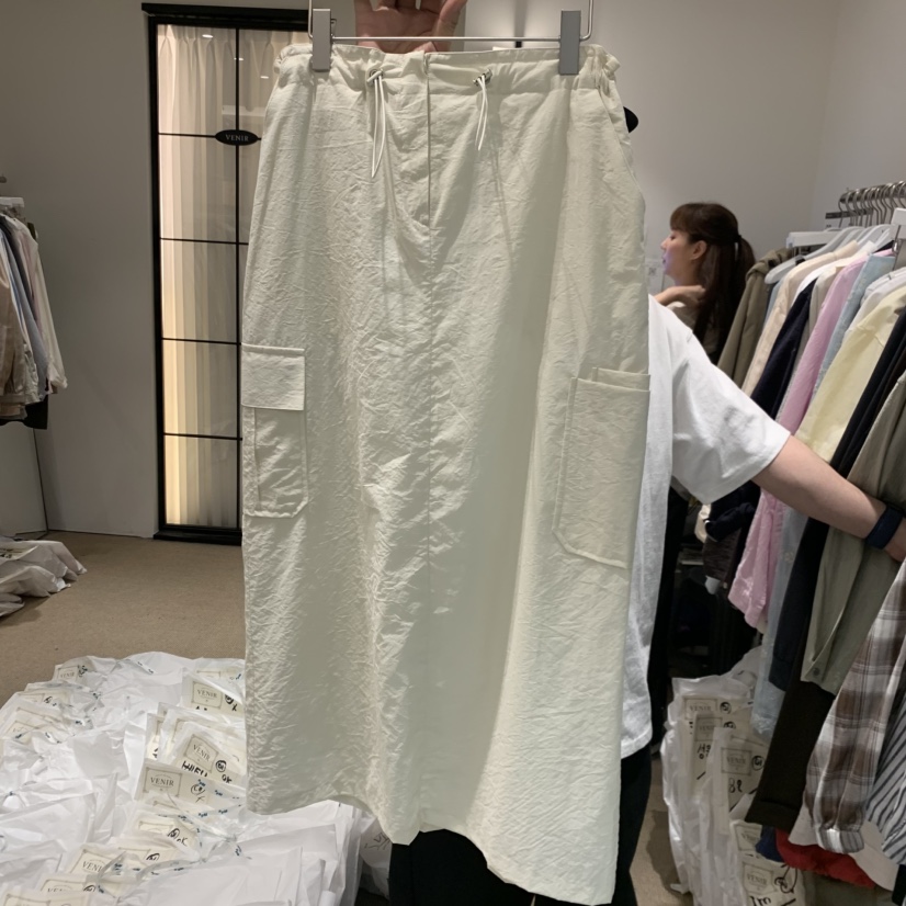 VENIR-a韓國代購女士新款推薦人氣時尚職業26春夏熱賣長裙VENIR-a長裙圖色1