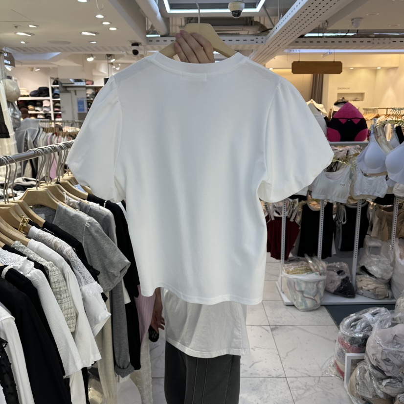 AKRA BY ART韓國東大門代購女裝新品人氣時尚T恤刺繡燈籠AKRA BY ARTT恤