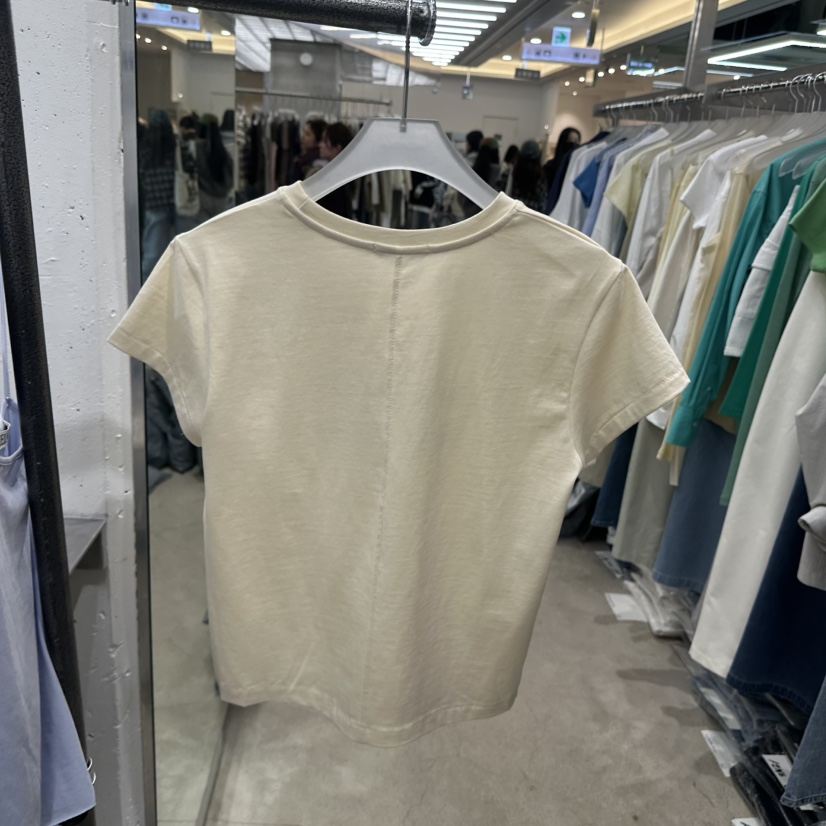 HELVETICA韓國直郵女裝新品時尚推薦26春夏職業熱賣人氣T恤HELVETICAT恤