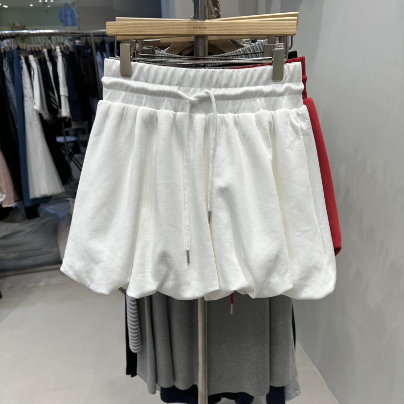 HOT PLACE/DREAM GIRIS/HOT ISSUE韓國東大門代購女裝新款熱賣短褲HOT PLACE/DREAM GIRIS/HOT ISSUE短褲圖色1