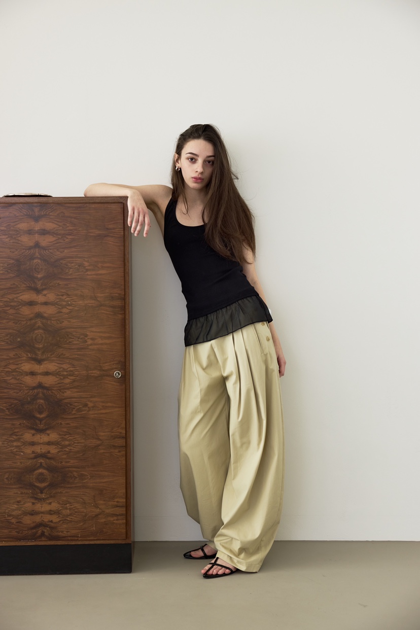 ME MO韓國直郵女士新款26春夏時尚職業人氣推薦吊帶背心ME MO吊帶/背心