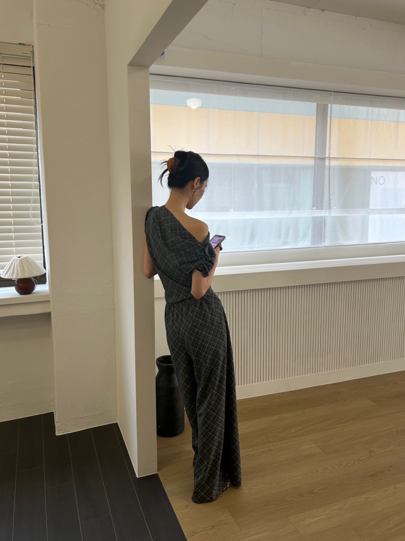 ME MO韓國直郵實拍女士新款休閑熱賣26春夏襯衫蕾絲衫格紋ME MO襯衫/蕾絲衫