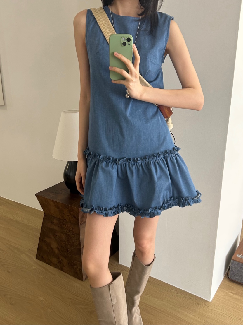 ME MO韓國直郵實拍女士新品推薦職業休閑熱賣連衣裙荷葉邊ME MO連衣裙