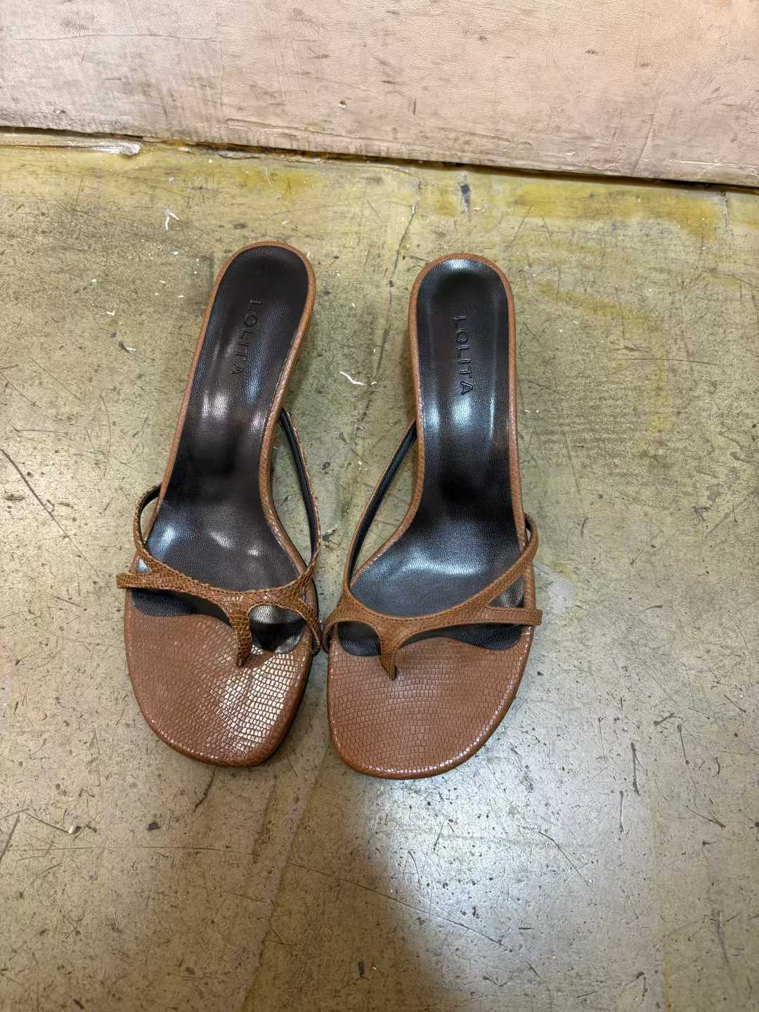 LOLITA韓國東大門直郵女裝新品26春夏熱賣休閑時尚涼鞋拖鞋LOLITA涼鞋/拖鞋圖色1