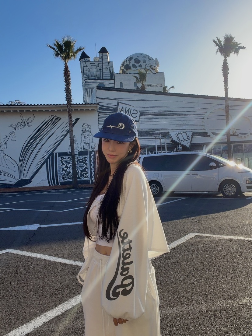 PALETTE-Q韓國代購女士新款熱賣職業推薦時尚人氣衛衣棉質PALETTE-Q衛衣