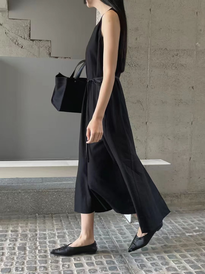 MUSHROOM EFFECT韓國東大門代購女裝新款人氣長裙含腰繩MUSHROOM EFFECT長裙