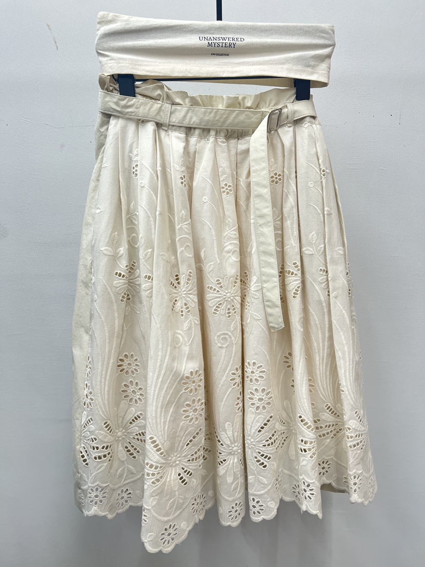 UNANSWERED-MYSTERY/FIFO韓國直郵女裝新品時尚半身裙中短裙含腰帶UNANSWERED-MYSTERY/FIFO半身裙/中短裙圖色1