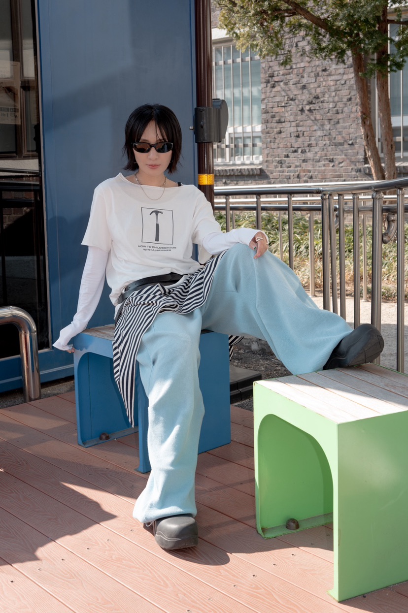 FRIC韓國直郵女士新款時尚26春夏休閑熱賣職業人氣T恤露肩FRICT恤