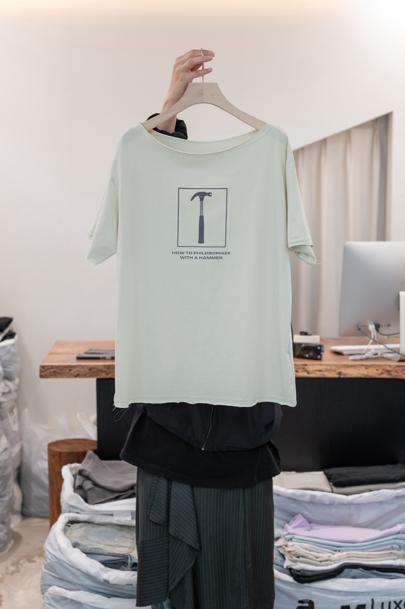 FRIC韓國直郵女士新款時尚26春夏休閑熱賣職業人氣T恤露肩FRICT恤圖色3