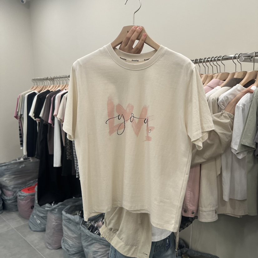 URBANSTORY/REMAKING韓國東大門直郵女裝新品職業熱賣T恤Remaking/URBANSTORYT恤圖色2