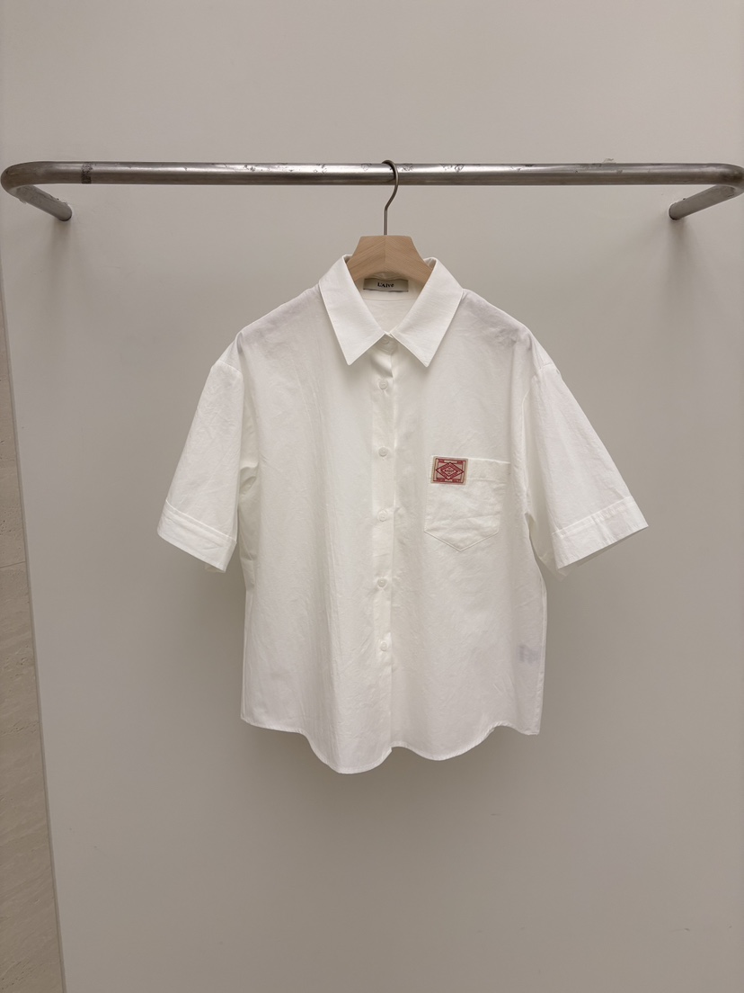 LAIVE韓國代購女裝新品推薦熱賣職業人氣休閑26春夏襯衫蕾絲衫LAIVE襯衫/蕾絲衫圖色1實際價格41000