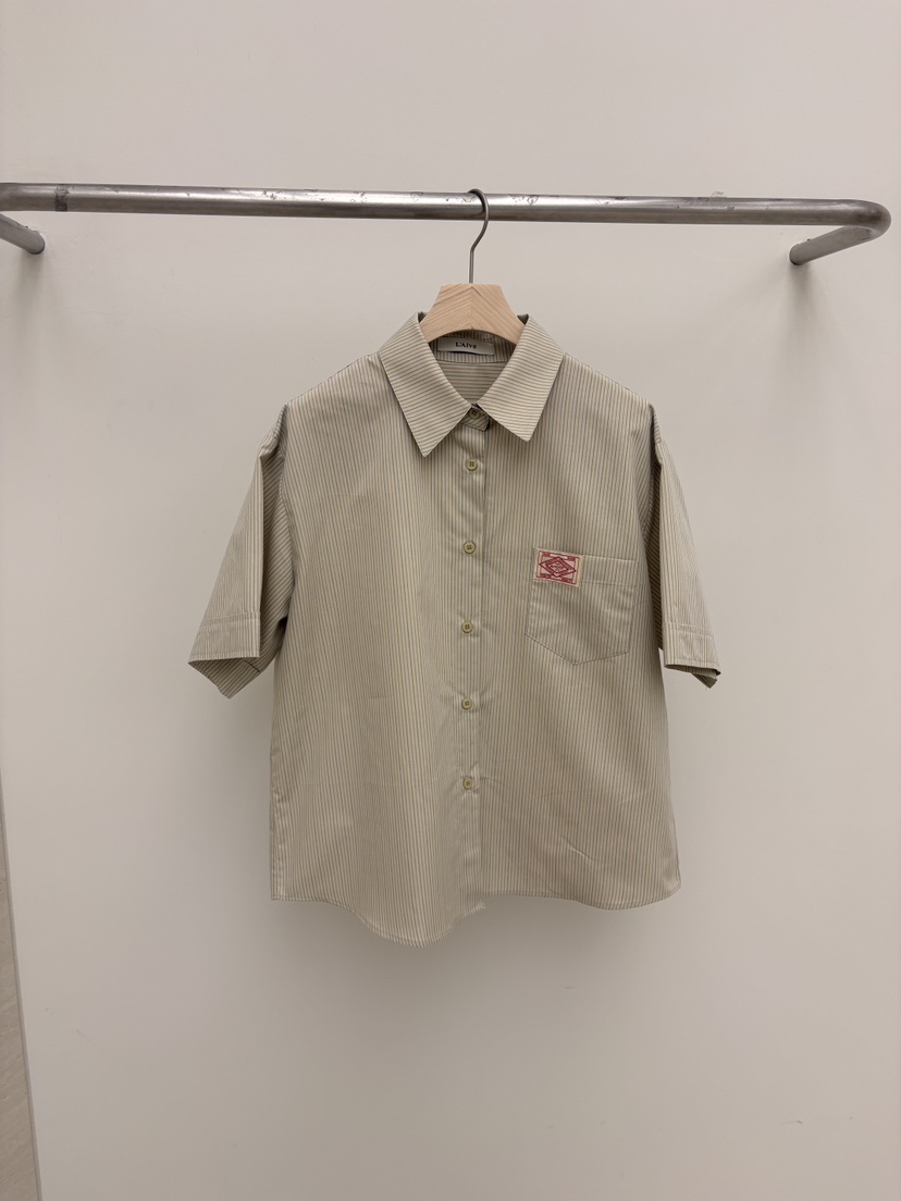 LAIVE韓國代購女裝新品推薦熱賣職業人氣休閑26春夏襯衫蕾絲衫LAIVE襯衫/蕾絲衫圖色4實際價格43000