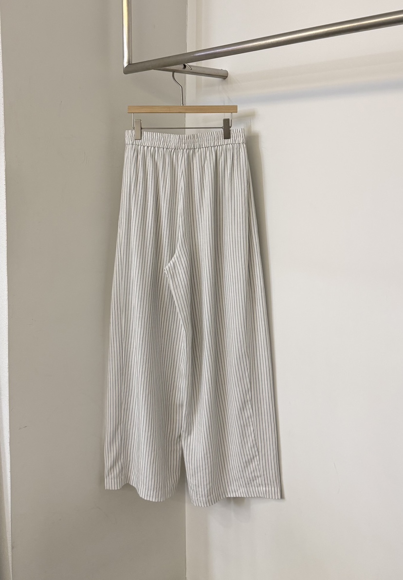 TWENTY FOUR SEVEN24-7韓國東大門代購女裝新品推薦休閑褲TEWNTY FOUR SEVEN24-7休閑褲