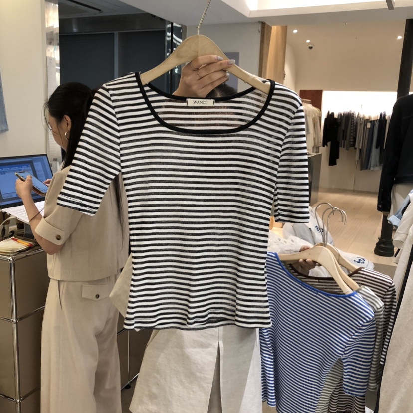 W AND J韓國東大門代購女士新品休閑人氣26春夏熱賣T恤W AND JT恤圖色1