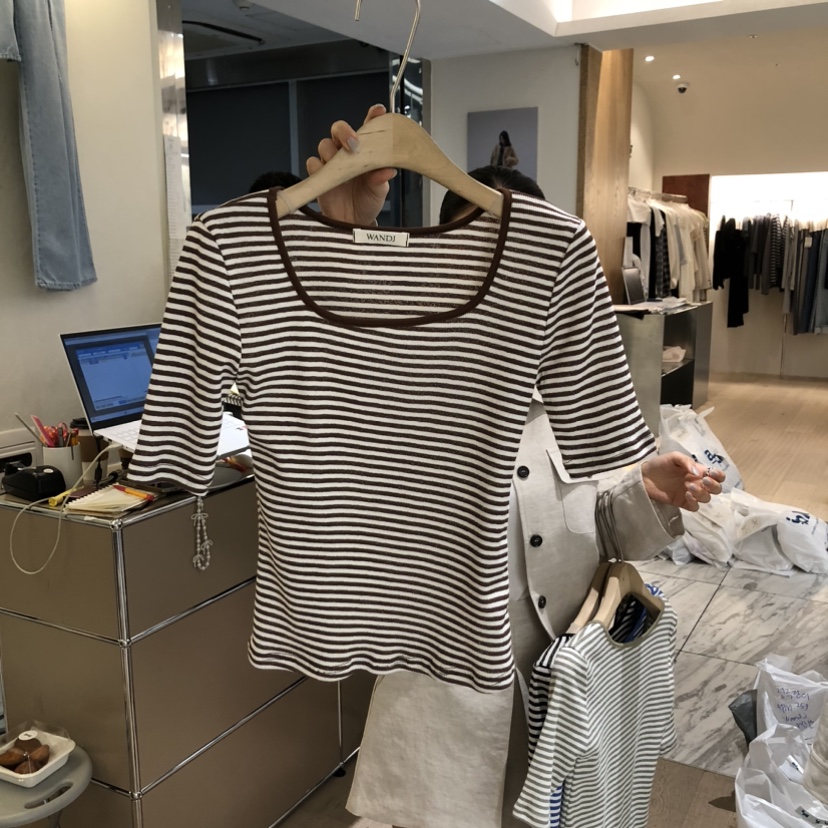 W AND J韓國東大門代購女士新品休閑人氣26春夏熱賣T恤W AND JT恤圖色4