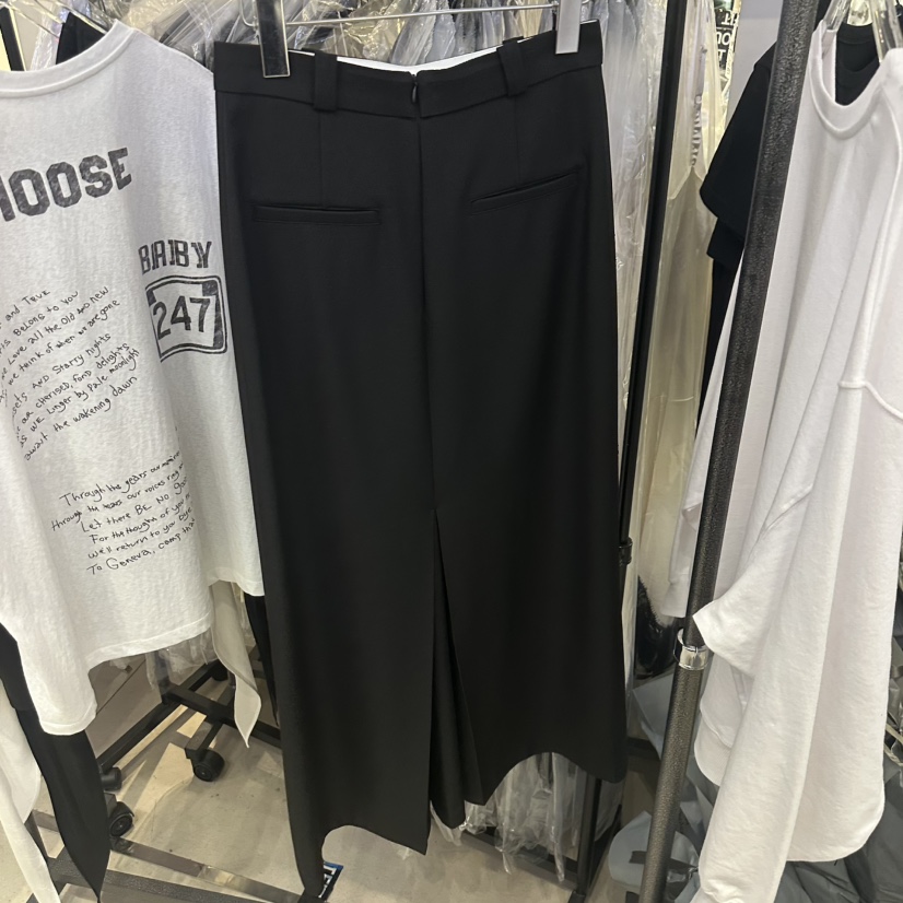 OUTFIT韓國東大門直郵女裝新款熱賣人氣推薦職業26春夏長裙OUTFIT長裙