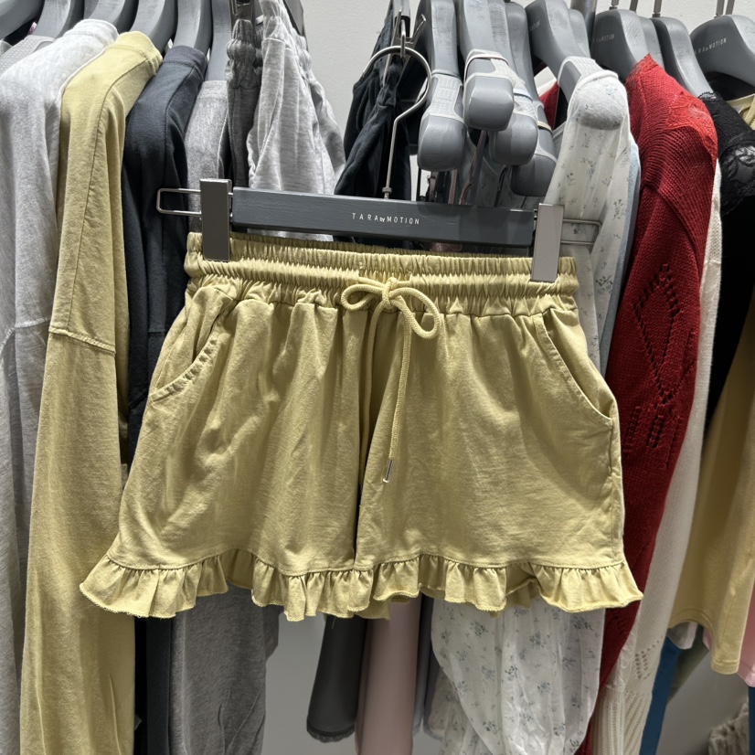 TARABY MOTION韓國東大門直郵女裝新款推薦職業短褲荷葉邊TARABY MOTION短褲圖色2