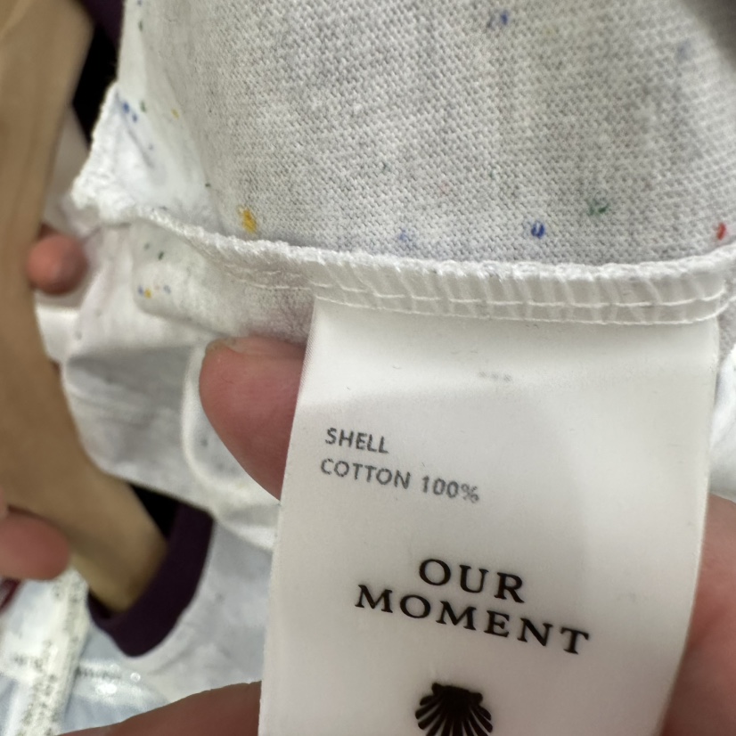 OURMOMENT韓國代購女士新款職業休閑熱賣時尚推薦人氣T恤OURMOMENTT恤