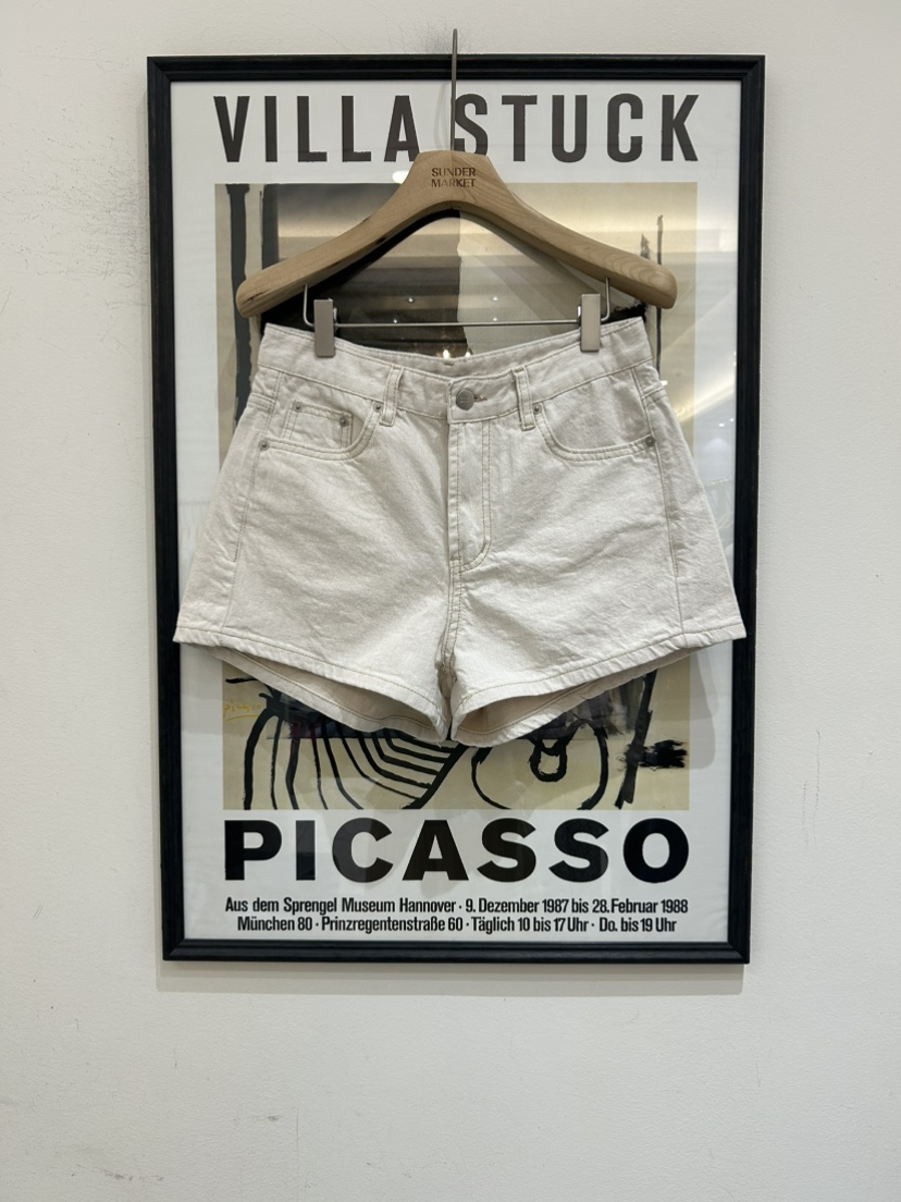 SUNDER MARKET韓國代購女士新款人氣時尚休閑熱賣短褲腰帶SUNDER MARKET短褲圖色1