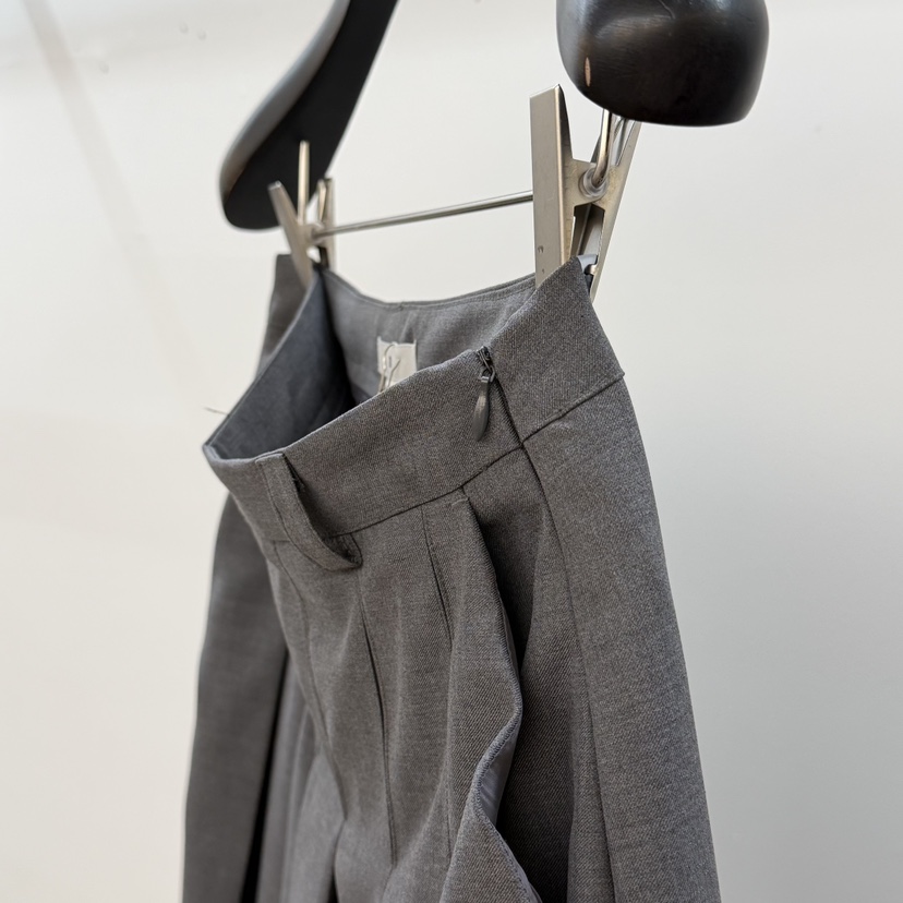 ID韓國代購女裝新款休閑職業時尚人氣半身裙中短裙喇叭褶裥ID半身裙/中短裙