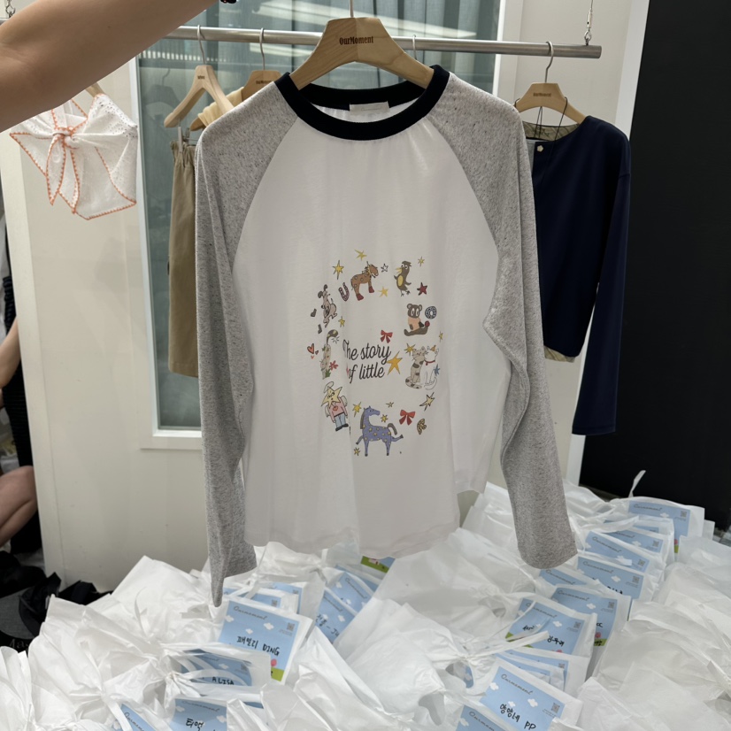 OURMOMENT韓國代購女裝新品推薦時尚休閑職業26春夏長袖T恤OURMOMENT長袖T恤圖色1