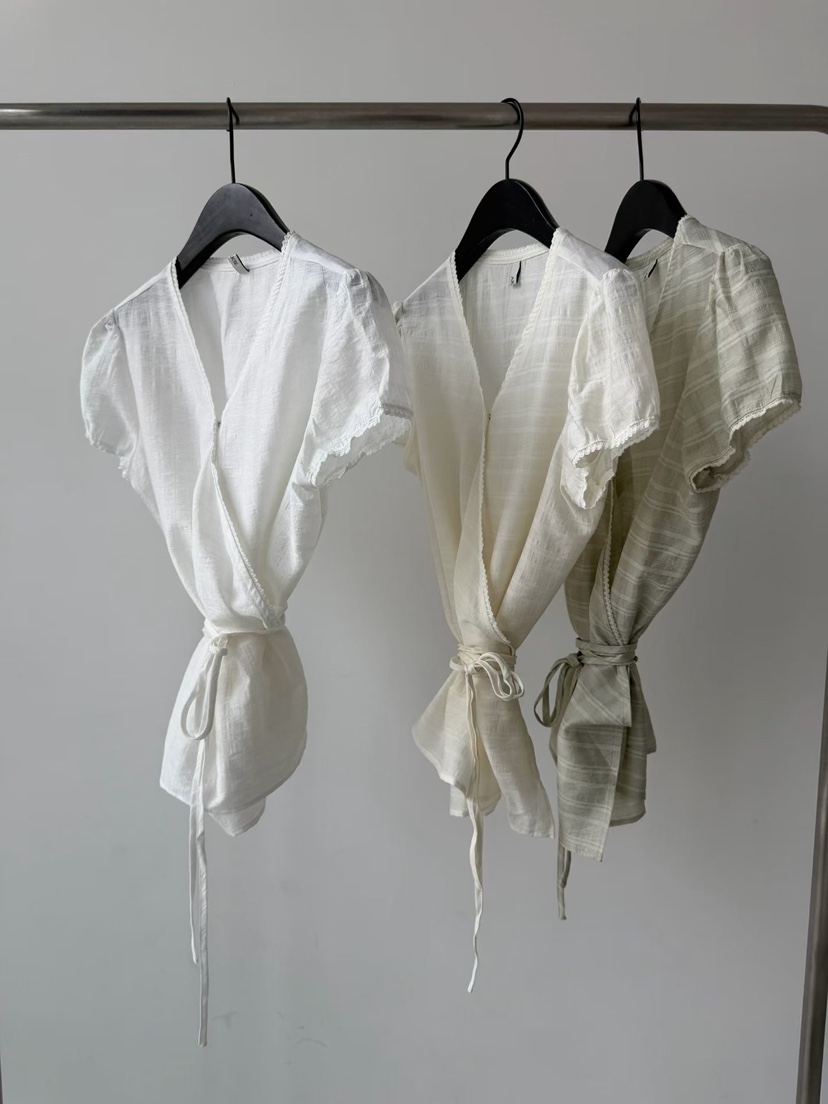 ARKIE/TAF韓國直郵實拍女裝新品時尚推薦襯衫蕾絲衫含腰繩ARKIE/TAF襯衫/蕾絲衫