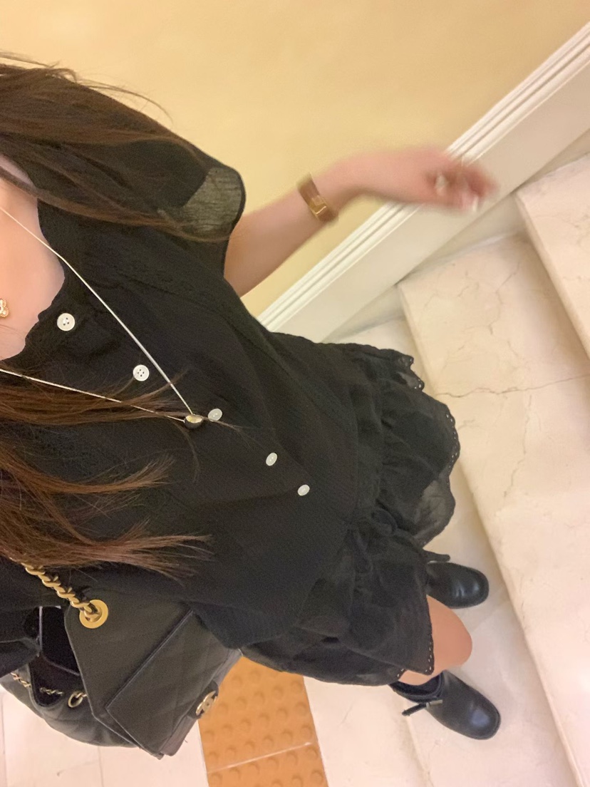 LA CREME韓國直郵女士新品人氣推薦熱賣休閑時尚襯衫蕾絲衫LA CREME襯衫/蕾絲衫