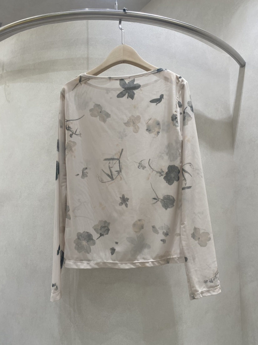 WHO IS SHE韓國直郵實拍女裝新品推薦休閑職業人氣長袖T恤WHO IS SHE長袖T恤