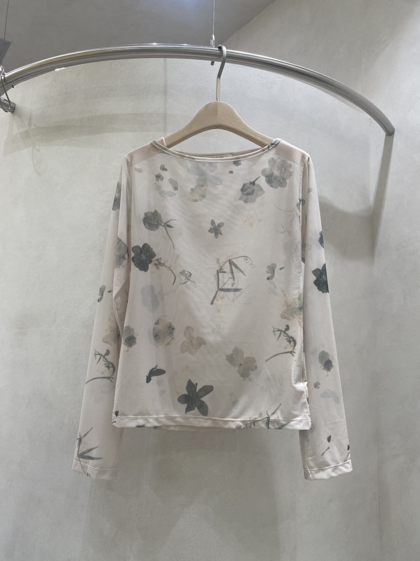 WHO IS SHE韓國直郵實拍女裝新品推薦休閑職業人氣長袖T恤WHO IS SHE長袖T恤圖色1