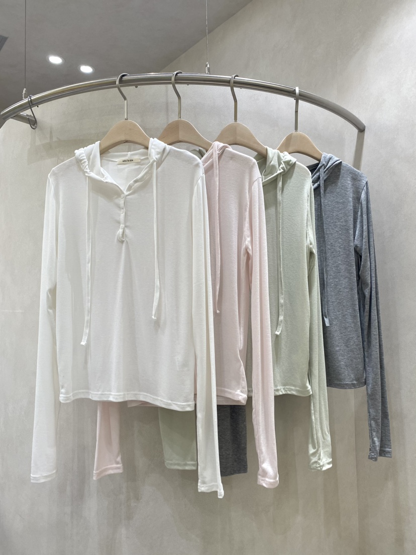 WHO IS SHE韓國直郵實拍女裝新款職業26春夏長袖T恤連帽衫WHO IS SHE長袖T恤