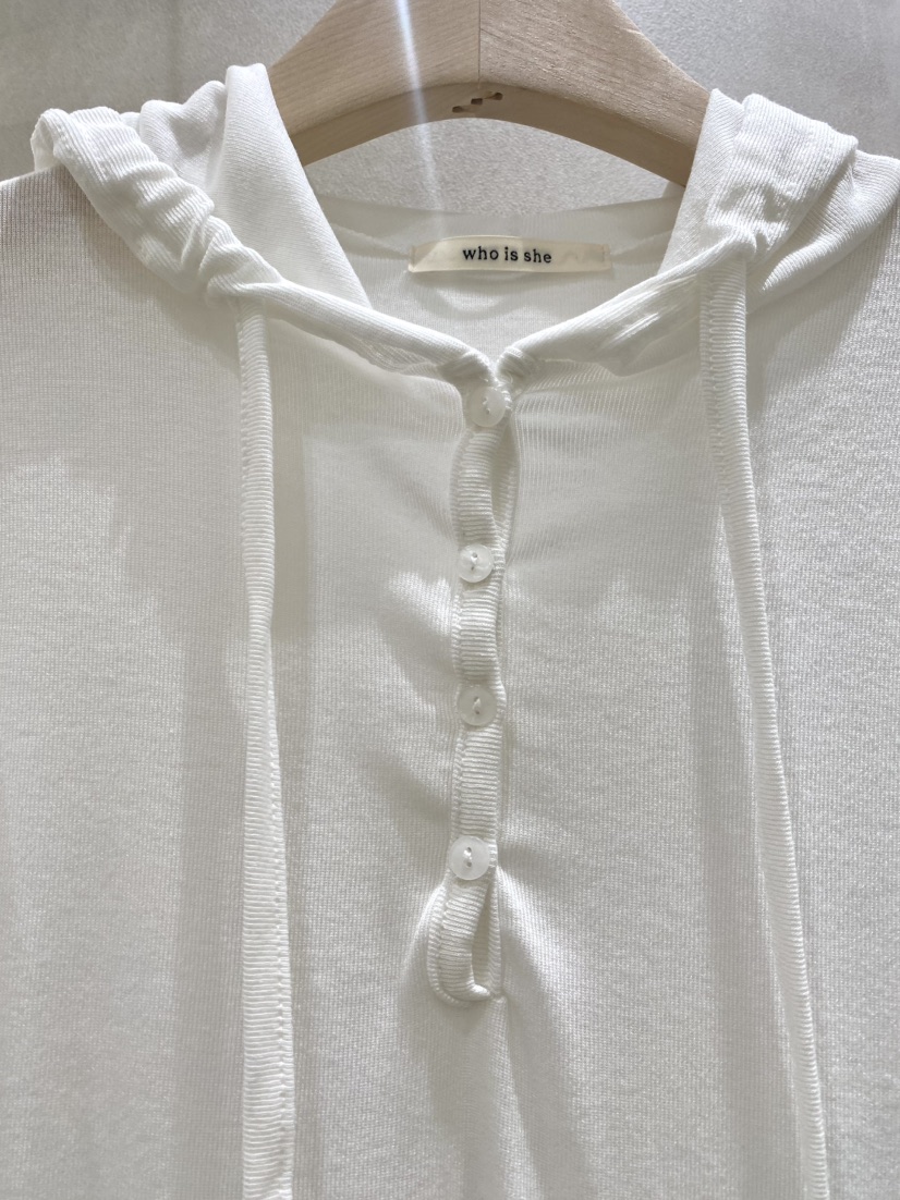 WHO IS SHE韓國直郵實拍女裝新款職業26春夏長袖T恤連帽衫WHO IS SHE長袖T恤