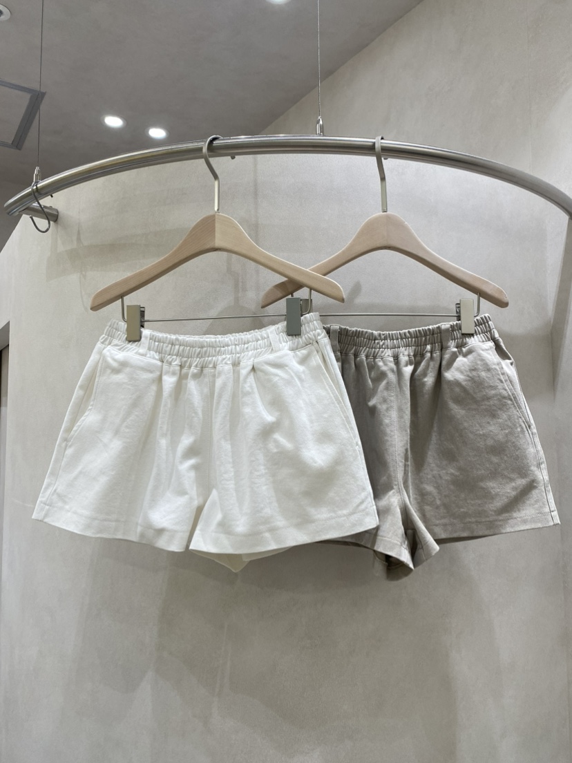 WHO IS SHE韓國直郵實拍女裝新品推薦職業人氣26春夏短褲WHO IS SHE短褲