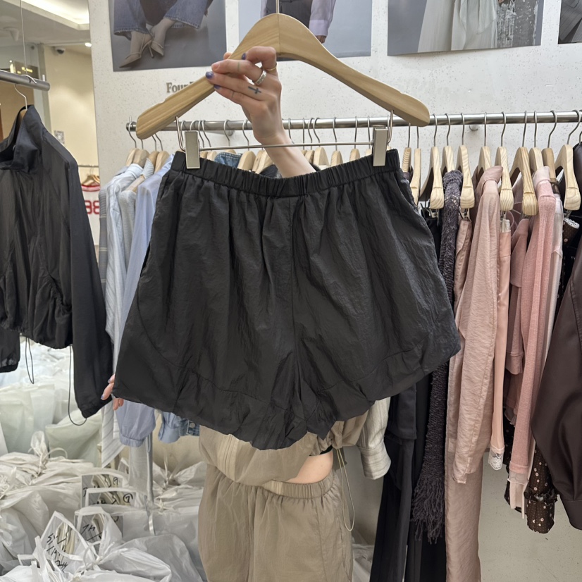 FOUNDATION韓國東大門直郵女裝新款時尚休閑人氣推薦短褲FOUNDATION短褲