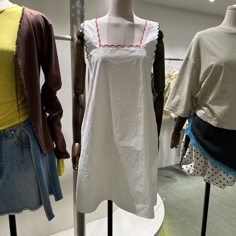 JERRY HALL-P韓國代購女裝新品26春夏熱賣時尚推薦連衣裙JERRY HALL連衣裙圖色1