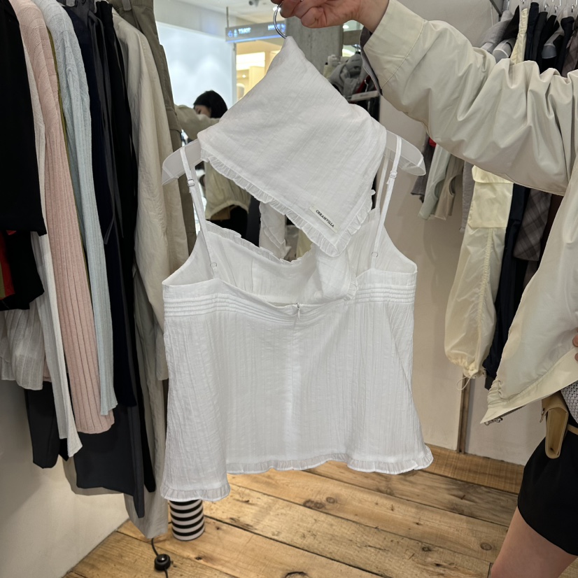 CREAM VILLA韓國東大門直郵女裝新款職業吊帶背心不含絲巾CREAMVILLA吊帶/背心