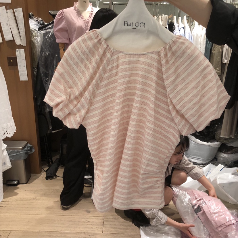 OGI韓國東大門代購女裝新款26春夏時尚職業襯衫蕾絲衫條紋FLat OGI襯衫/蕾絲衫圖色1