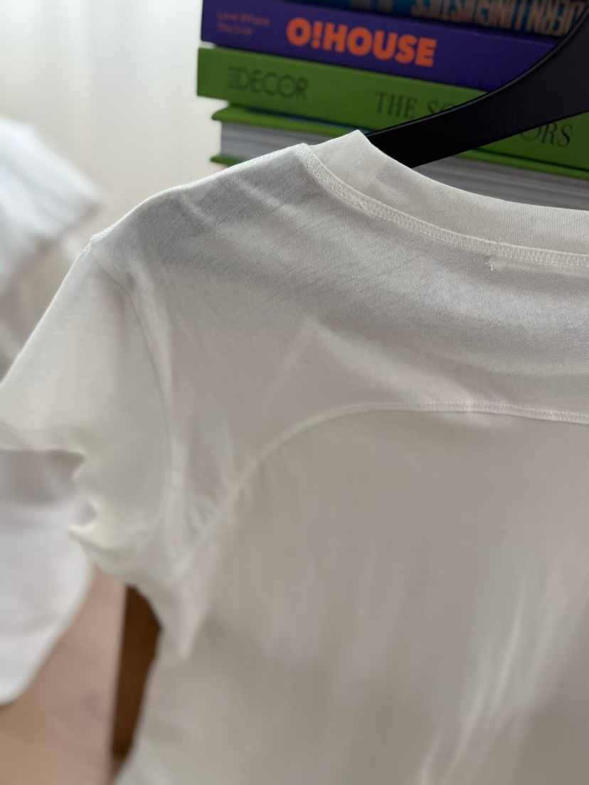 TUG韓國直郵女裝新款職業推薦休閑26春夏時尚熱賣T恤鏤空TUGT恤