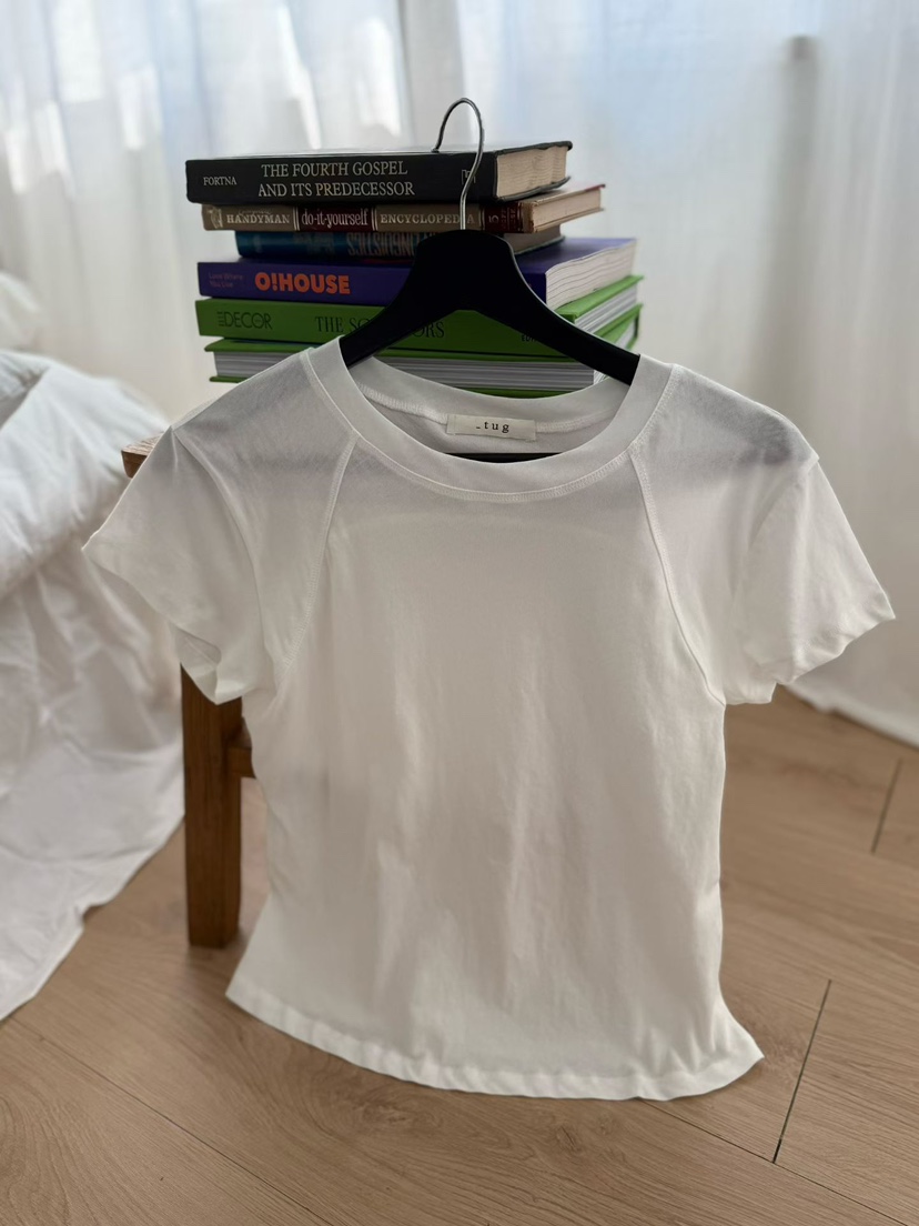 TUG韓國直郵女裝新款職業推薦休閑26春夏時尚熱賣T恤鏤空TUGT恤圖色1