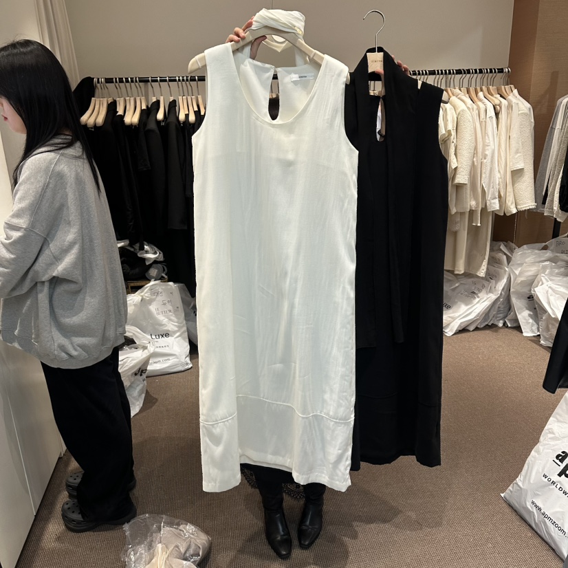 LE BUTTER韓國東大門代購女裝新款推薦人氣連衣裙含圍巾LE BUTTER連衣裙圖色1