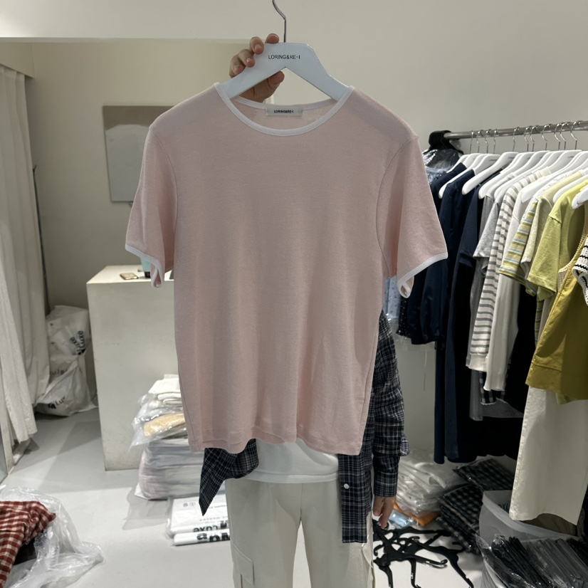 LORING RE I韓國代購女裝新品人氣熱賣休閑時尚推薦T恤LORING RE-I/BARET恤圖色1