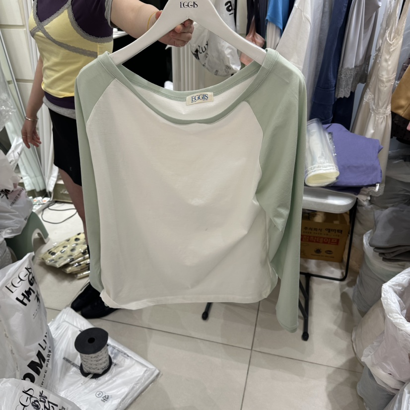 EGG IS韓國直郵女士新款人氣職業熱賣休閑26春夏長袖T恤EGG IS長袖T恤圖色1
