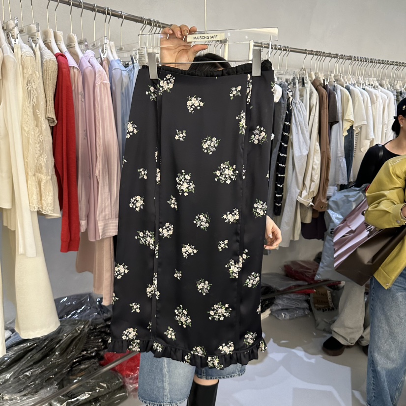 DOUBLE STANDARD/LE SMOKING/MAISONSTAFF韓國東大門代購女裝新款推薦套裝MAISONSTAFF套裝圖色2