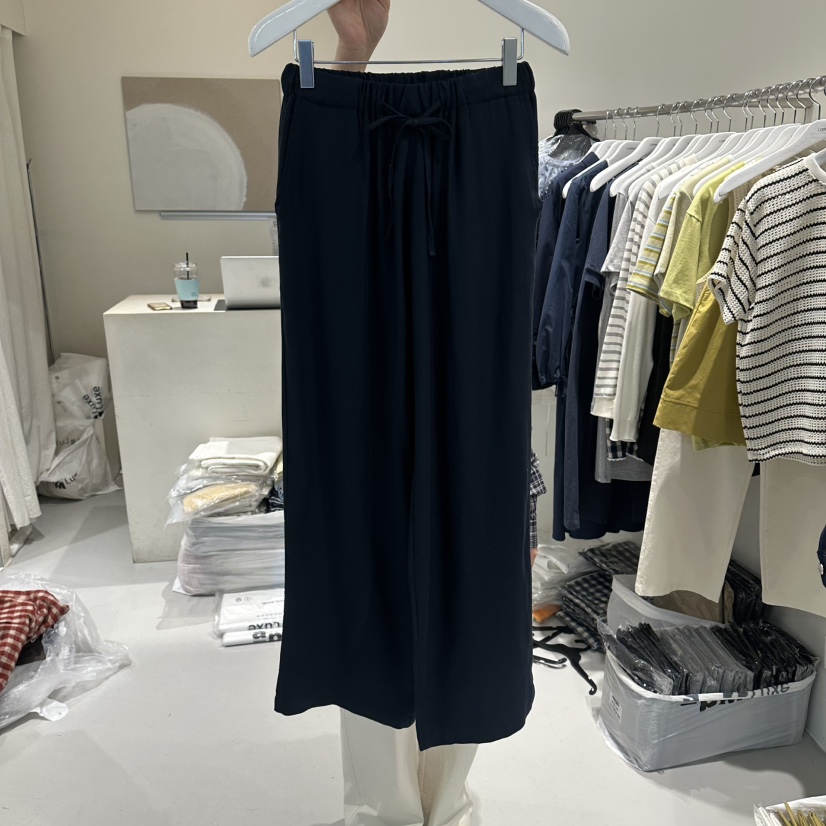 LORING RE I韓國東大門代購女士新款推薦人氣休閑休閑褲LORING RE-I/BARE休閑褲圖色4