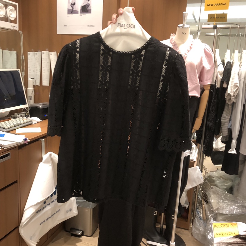 OGI韓國東大門直郵女裝新品休閑人氣推薦時尚襯衫蕾絲衫蕾絲FLat OGI襯衫/蕾絲衫圖色2