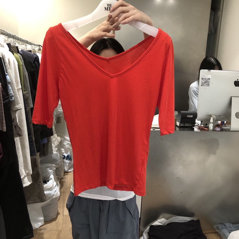 MEET ME韓國直郵實拍女裝新品休閑職業推薦人氣T恤V領透明MEET MET恤圖色3