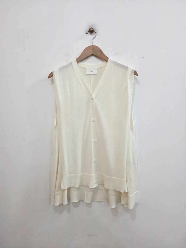 LE MIU韓國代購女裝新款推薦時尚人氣熱賣職業休閑26春夏馬甲LE_MIU馬甲圖色1