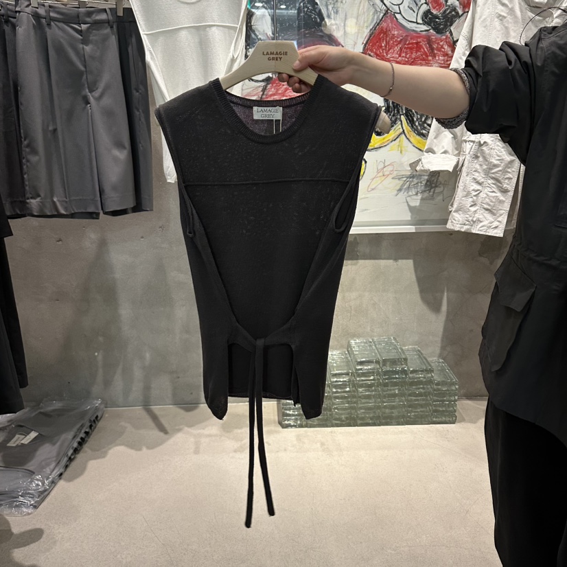 LAMAGIEPIE/LAMAGIE GREY韓國東大門直郵女裝新品熱賣吊帶背心LAMAGIEPIE/LAMAGIE GREY吊帶/背心圖色2墨色