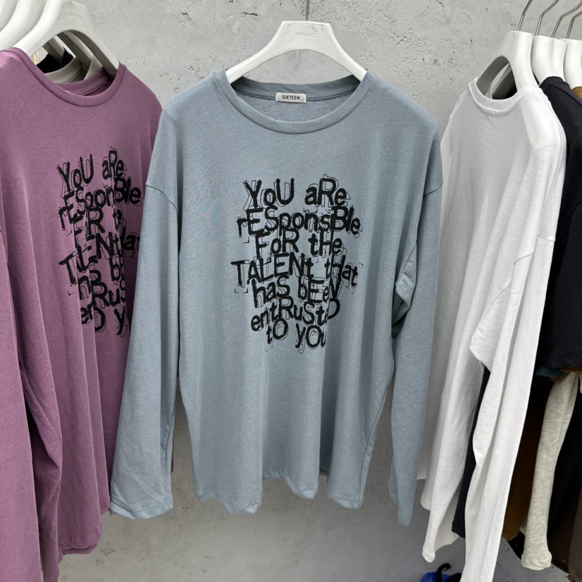 SIXTEEN韓國東大門直郵女士新款休閑推薦人氣時尚長袖T恤SIXTEEN長袖T恤圖色2